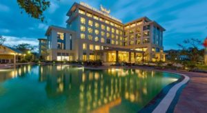 khach-san-muong-thanh-luxury-nhat-le